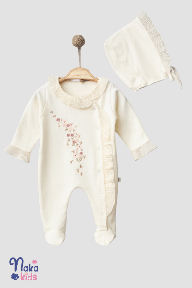 Çiçek Nakışlı Şık Kız Bebek Hastane Çıkış Seti - 10 Parça-Krem