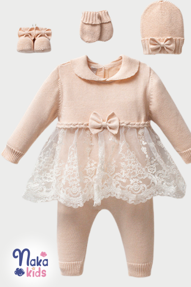 Dantelli Tüllü 10’lu Kız Bebek Hastane Çıkış Seti – Bej
