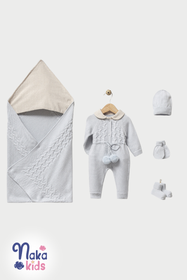 Ponpon Detaylı 5’li Erkek Bebek Hastane Çıkış Seti – Mavi