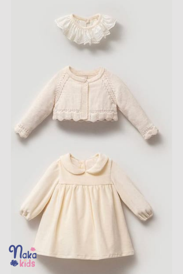 Kadife Bebek Elbisesi - Şıklığın ve Zarafetin Buluştuğu Yumuşaklık-Ekru
