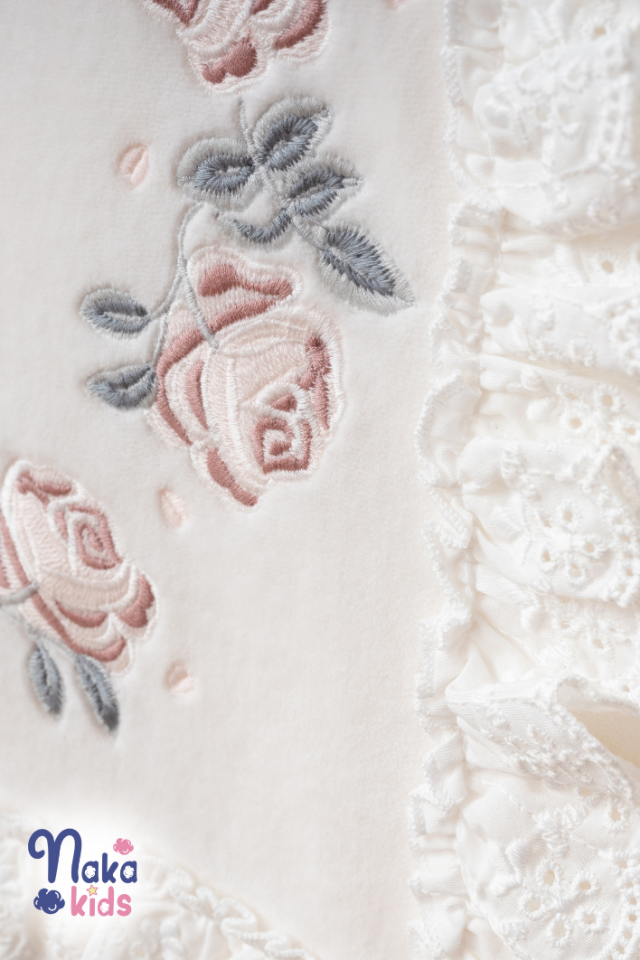 Kadife Fırfırella 5 Parça Kız Bebek Hastane Çıkış Seti- Ekru