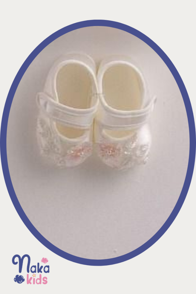 İtalyan Dantelli Organik Pamuk Kız Bebek 10 Parça Hastane Çıkış Seti