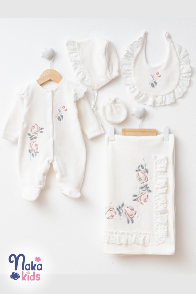 Kadife Fırfırella 5 Parça Kız Bebek Hastane Çıkış Seti- Ekru