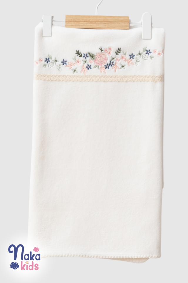 Kadife Sıralıçiçek 5 Parça Kız Bebek Hastane Çıkış Seti- Ekru