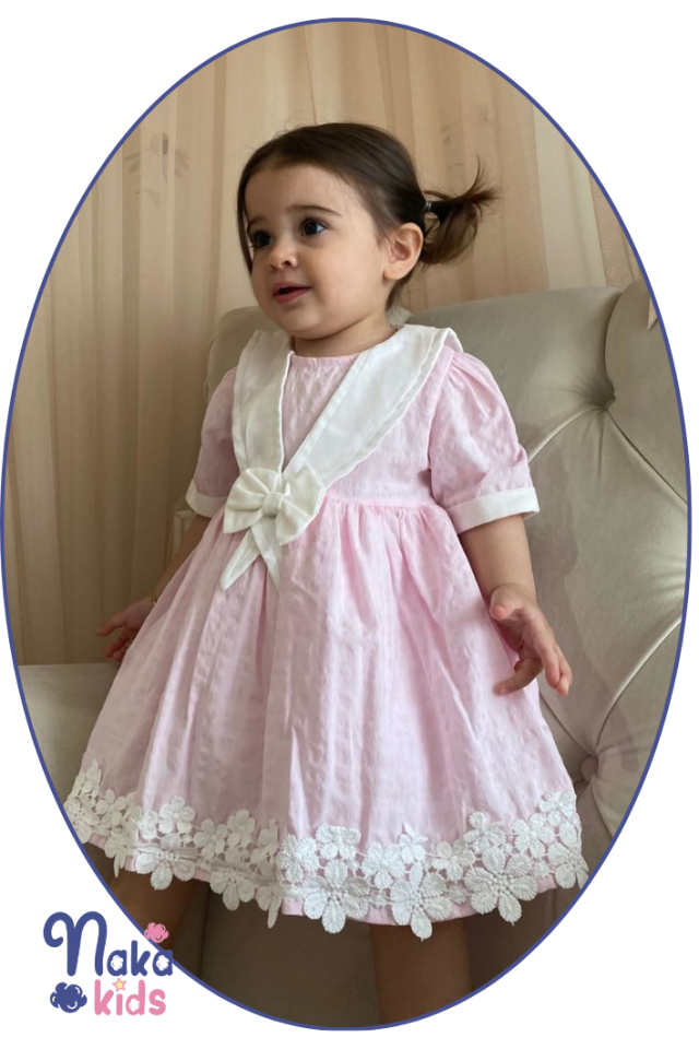 ''Lace Whisper'' Kopanakili ve Fiyonklu Şık Kız Bebek Elbisesi