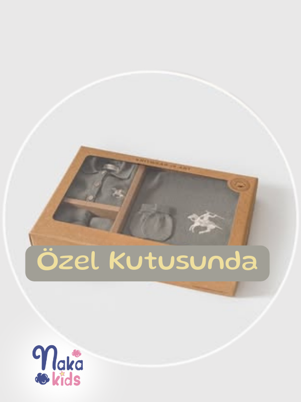Lüks Triko Erkek Bebek Hastane Çıkışı Seti – 5 Parça