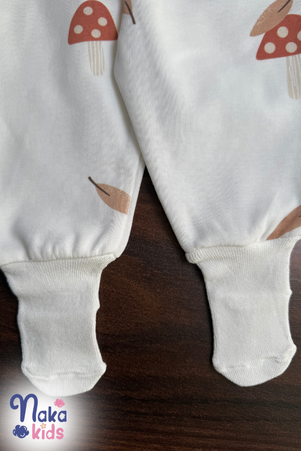 Mantar Ve Yaprak Desenli Bebek Pijama Takımı