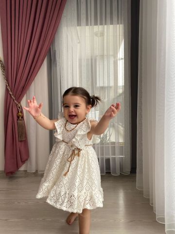 ''Blossom Beauty'' Çiçek Detaylı Kolsuz Kız Bebek Elbisesi 12 ay