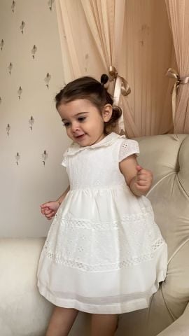 Beyaz Badem %100 Pamuk Ekru Renkli Brodeli Şirin Bebek Elbisesi 18 ay