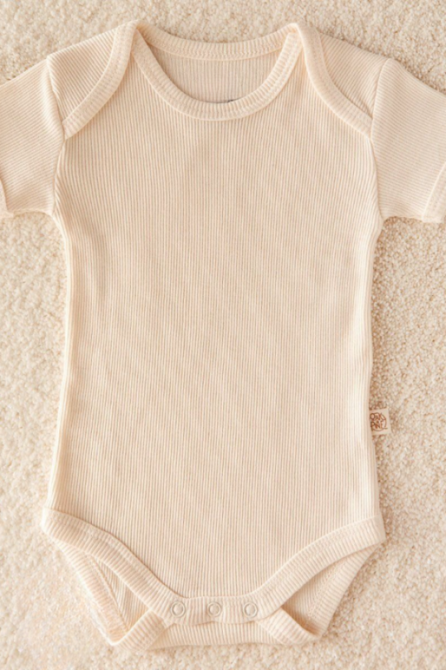 Krem Rüyası Kısa Kollu Bebek Zıbın