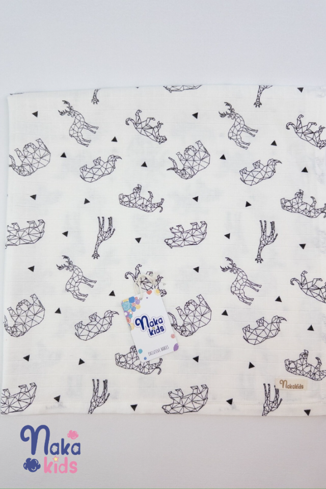 Geometrik Hayvanlar Müslin Örtü