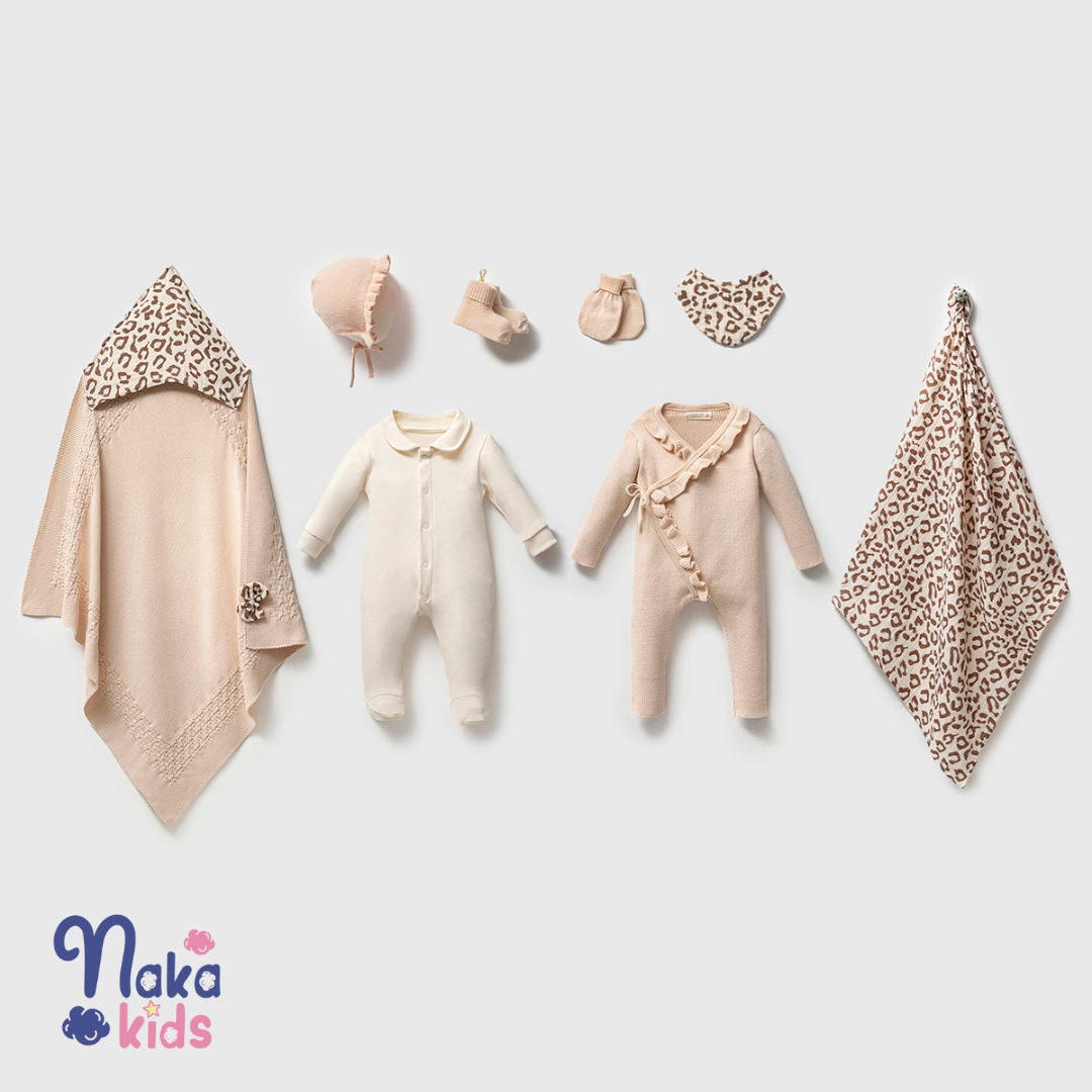Kız Bebek Yenidoğan Setleri